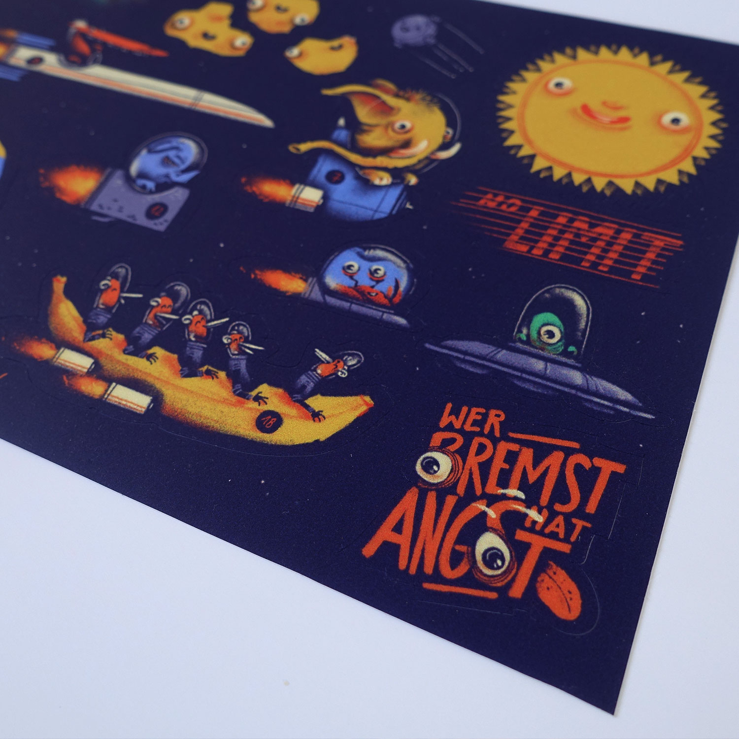 Life in Space, Stickerbogen